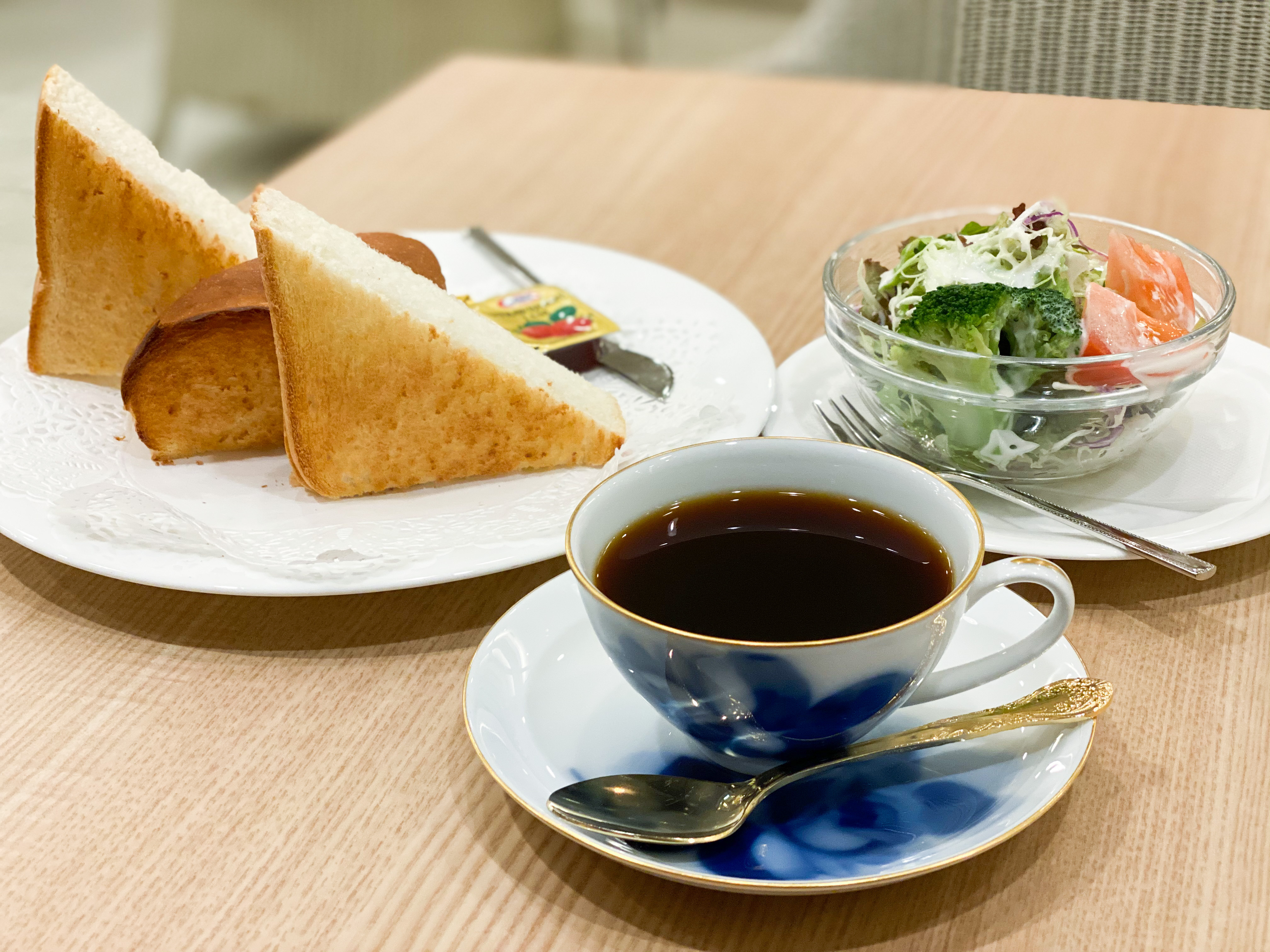 珈琲貴族姉妹店 365cafe西武渋谷店でモーニング エジンバラにカフェの魅力を組み合わせた駅近で便利な喫茶店 朝から優雅に新宿モーニング