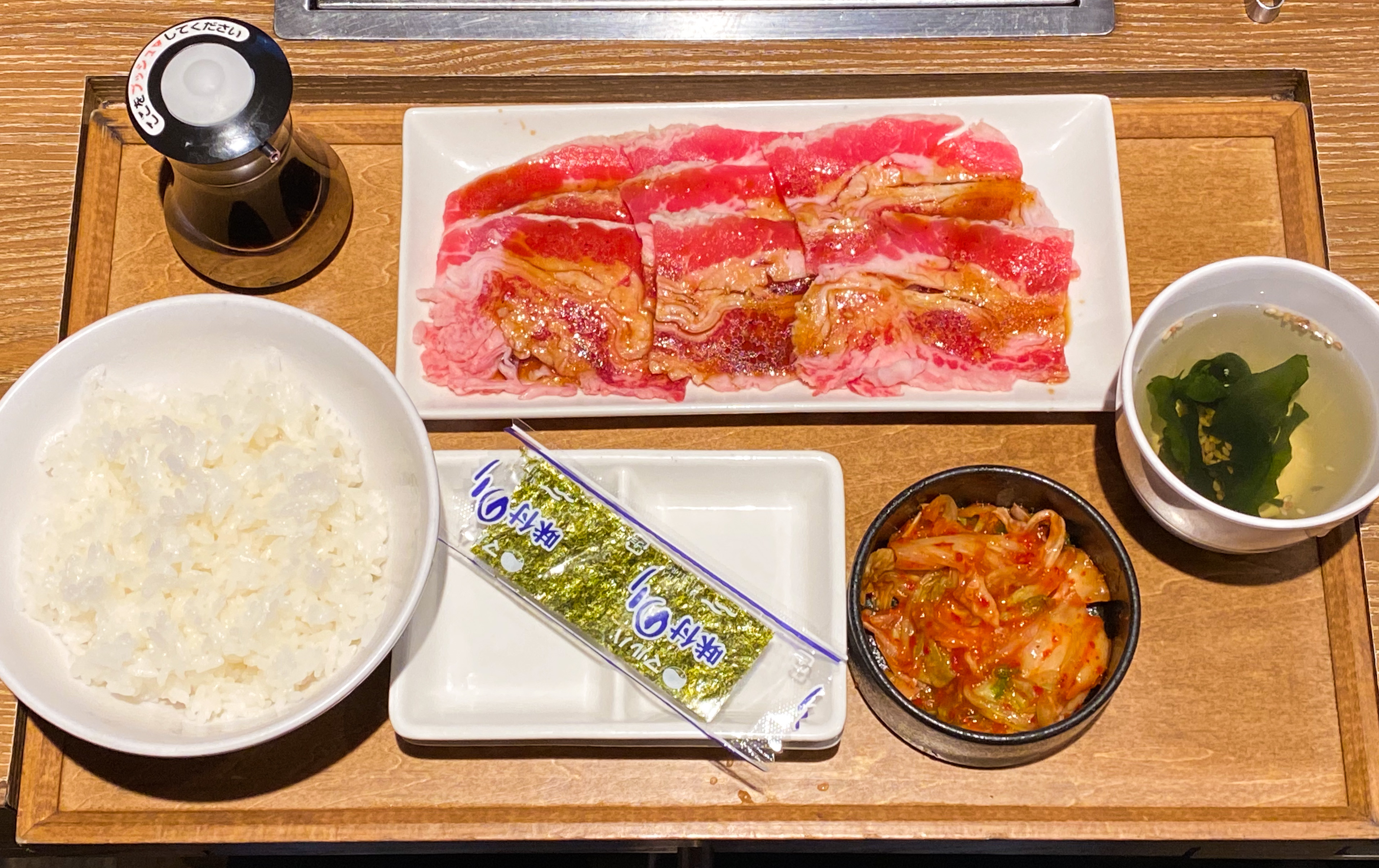 焼肉ライク新宿西口店で朝焼肉モーニング たっぷりのお肉とご飯おかわり無料が嬉しいセット 朝からお米と一緒にガッツリ頂きました W 朝から優雅に新宿モーニング